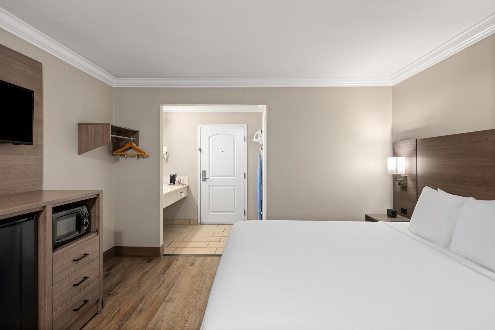 รามาดา บาย วินด์แฮม แอนาไฮม์ เมนเกต นอร์ท Hotel ภายนอก รูปภาพ
